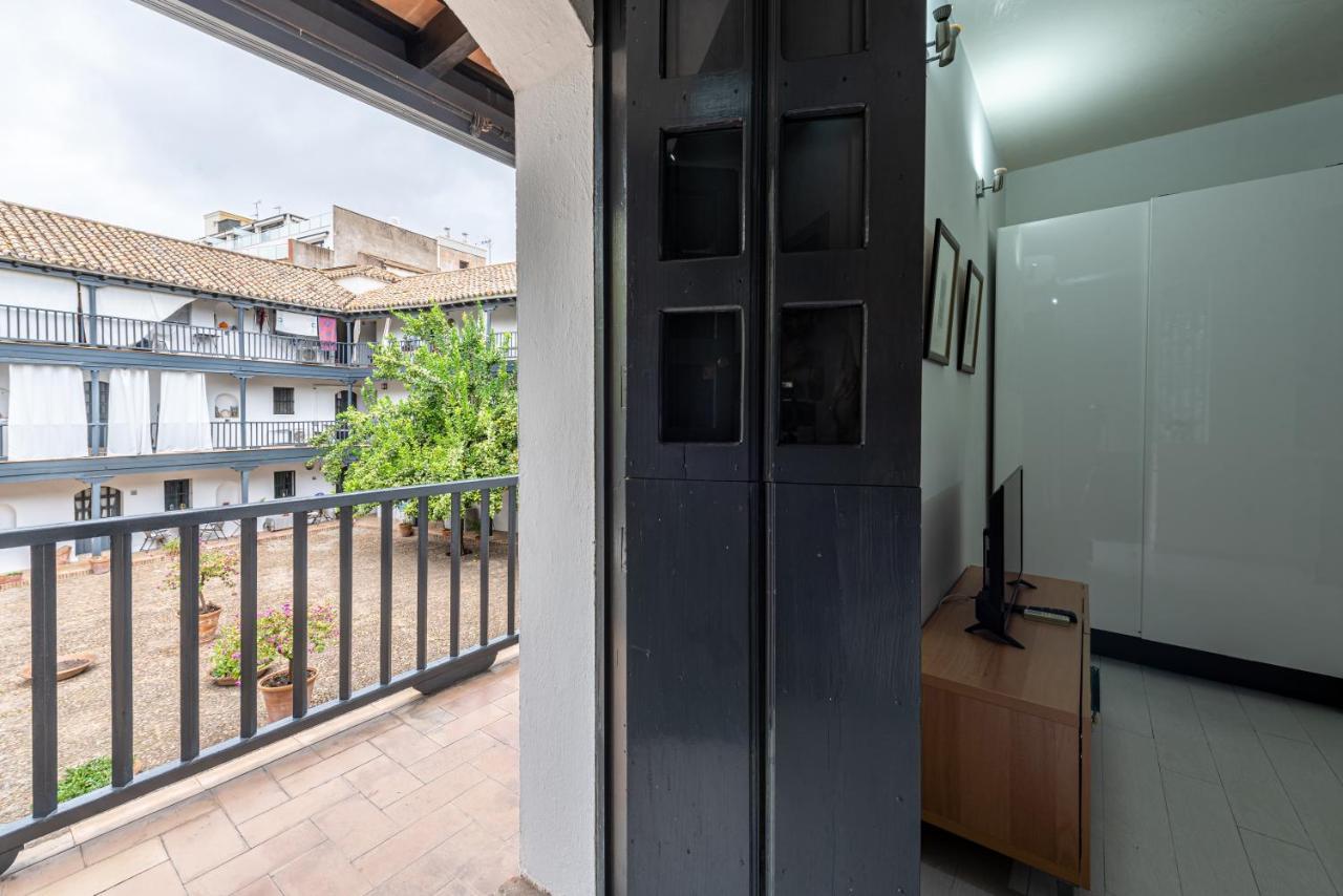 Apartamento En Monumento Historico Nacional Corral Del Conde-Duque De Olivares 세비야 외부 사진