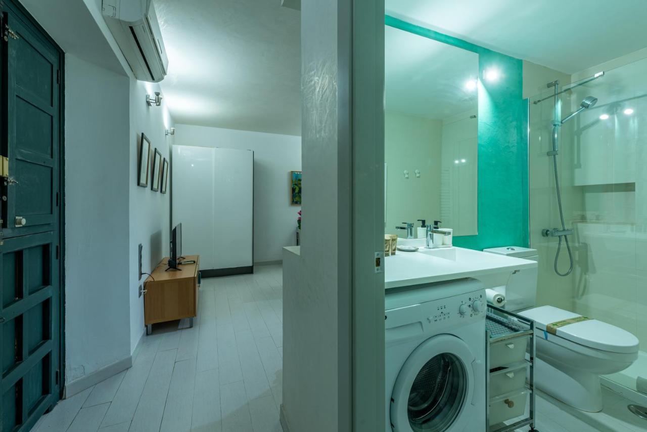 Apartamento En Monumento Historico Nacional Corral Del Conde-Duque De Olivares 세비야 외부 사진